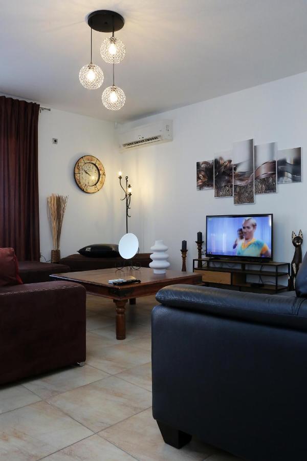 Апартаменты Nenas House Nea Iraklitsa Экстерьер фото